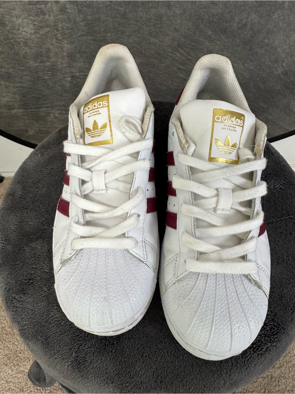 Adidas Superstar White Burgundy Gold Shell-Toe Sneakers Size 6 - Picture 3 of 9